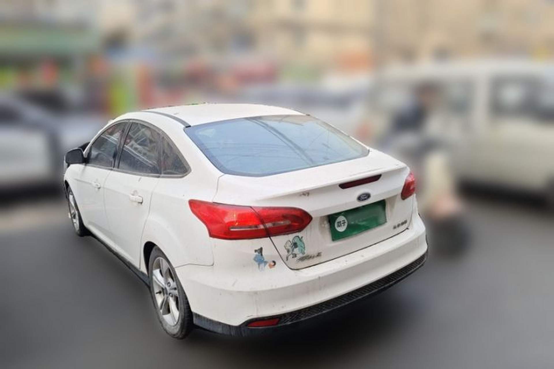 Used Ford Focus 2017 Sedan 1.6L Automatic Comfort Plus SmartDrive Edition Exterior 2