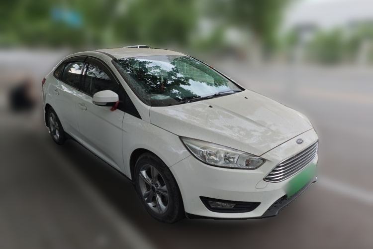 Used Ford Focus 2017 Sedan 1.6L Manual Comfort Plus SmartDrive Edition Exterior 2