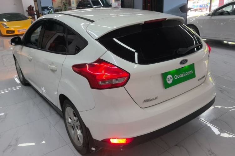 Used Ford Focus 2017 Hatchback 1.6L Automatic Comfort Plus SmartDrive Edition Exterior 2