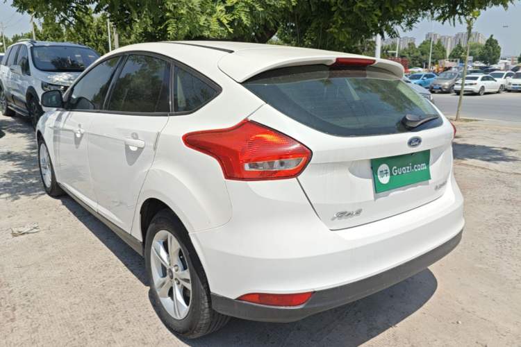 Used Ford Focus 2017 Hatchback 1.6L Automatic Comfort Plus SmartDrive Edition Exterior 2