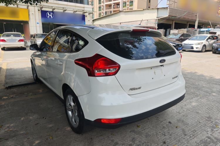 Used Ford Focus 2017 Hatchback 1.6L Automatic Comfort Plus SmartDrive Edition Exterior 2