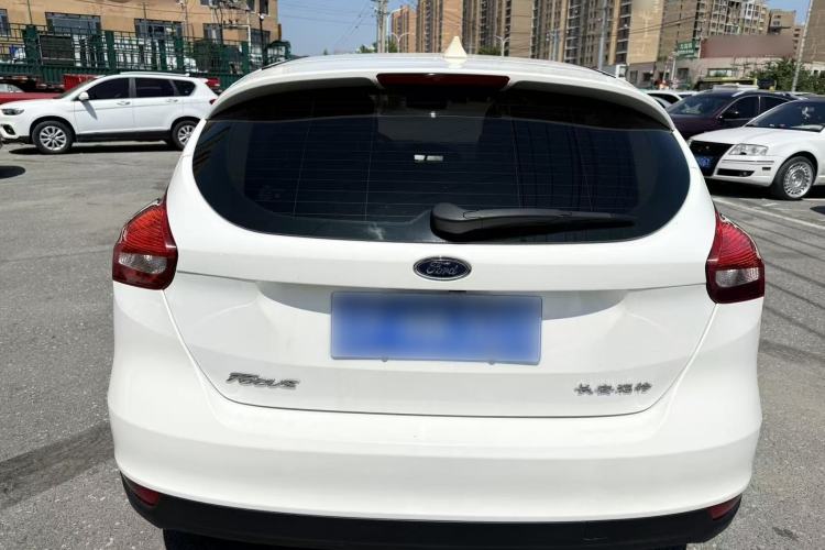 Used Ford Focus 2017 Hatchback 1.6L Manual Comfort Plus SmartDrive Edition Exterior 3