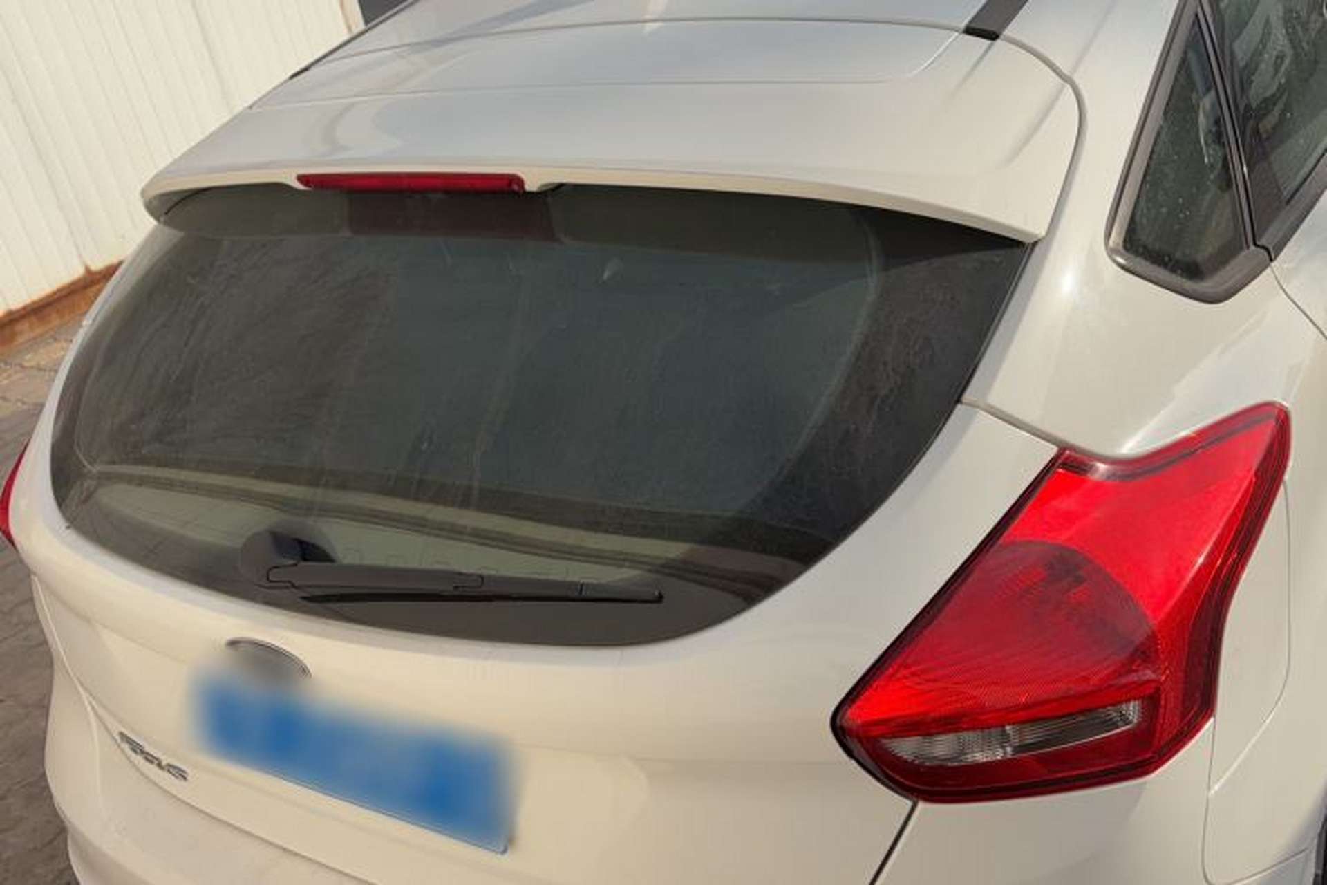 Used Ford Focus 2017 Hatchback 1.6L Automatic Fashion Edition Smart Drive Version Exterior 4