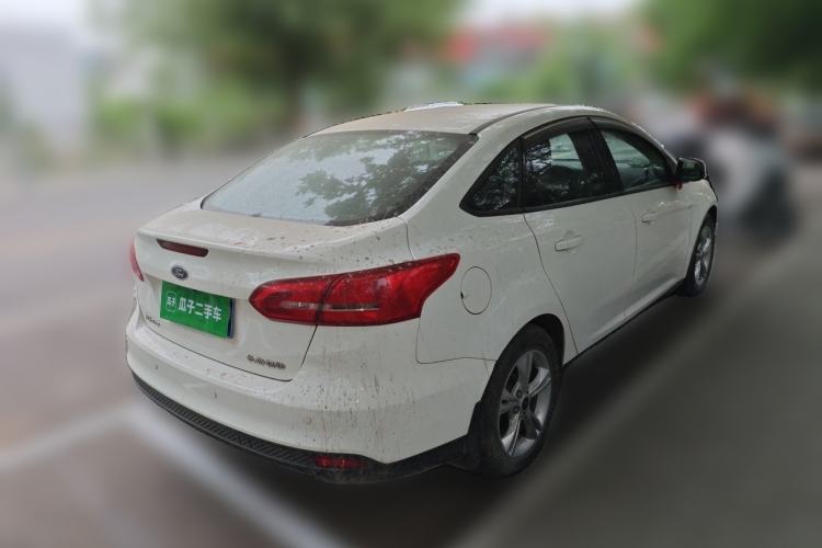 Used Ford Focus 2017 Sedan 1.6L Manual Comfort Plus SmartDrive Edition Exterior 5