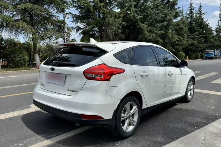 Used Ford Focus 2017 Hatchback 1.6L Automatic Comfort Plus SmartDrive Edition Exterior 5