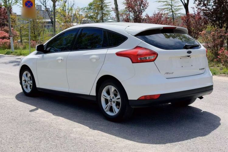 Used Ford Focus 2017 Hatchback 1.6L Automatic Comfort Plus SmartDrive Edition Exterior 6