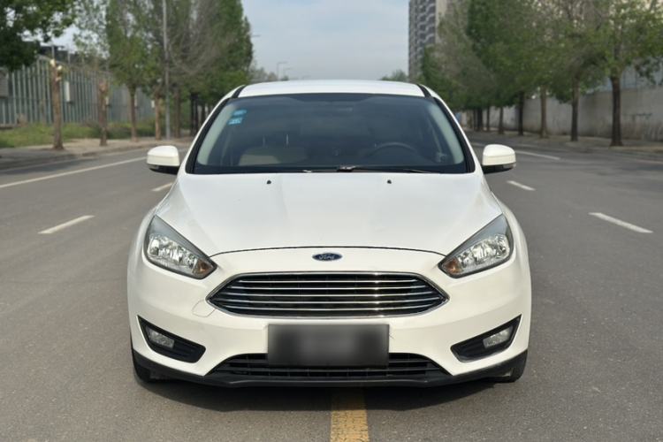 Used Ford Focus 2017 Sedan 1.6L Automatic Comfort Plus SmartDrive Edition Exterior 7