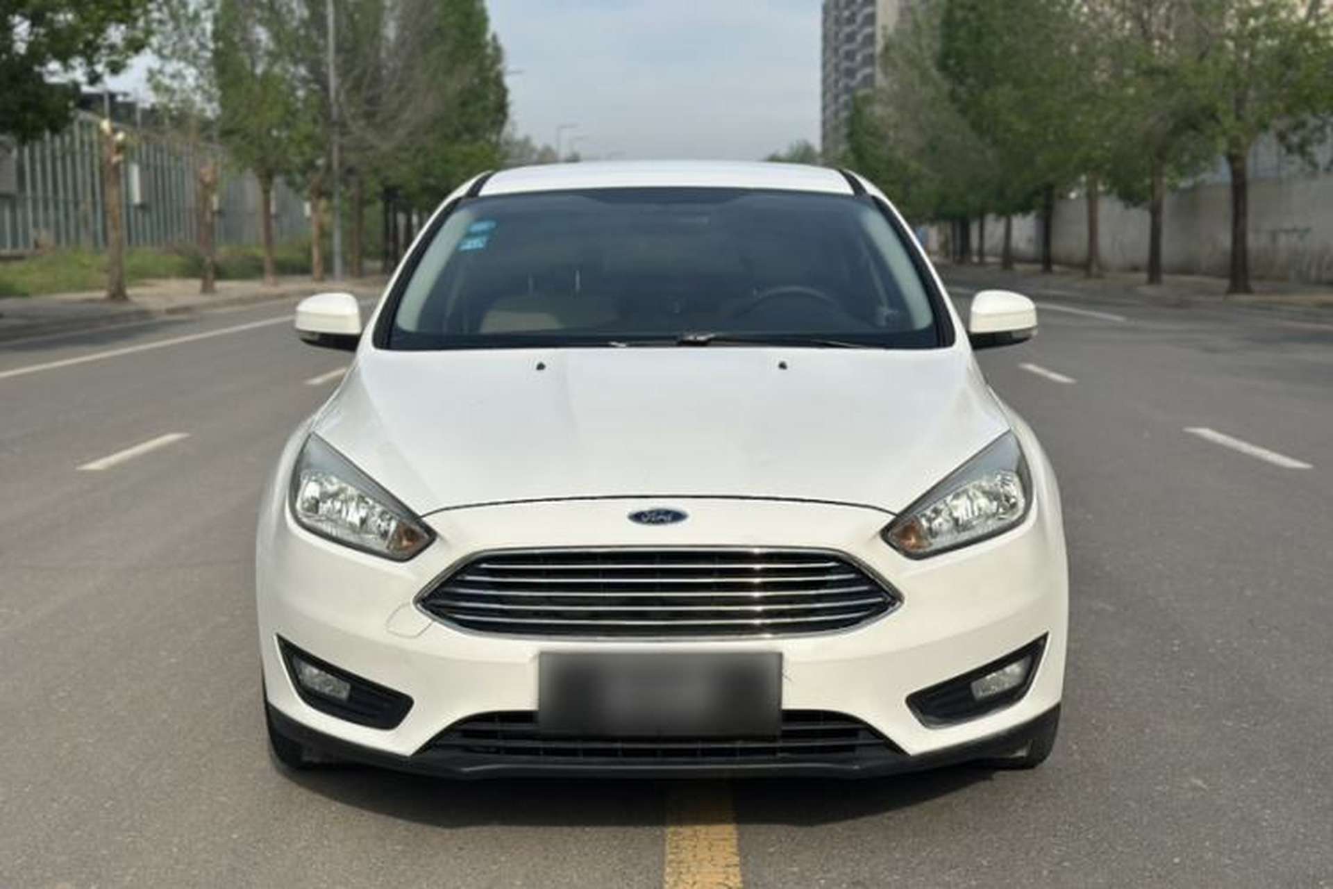 Used Ford Focus 2017 Sedan 1.6L Automatic Comfort Plus SmartDrive Edition Exterior 7