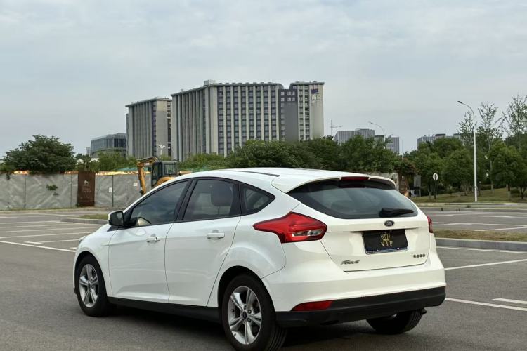Used Ford Focus 2017 Hatchback 1.6L Automatic Comfort Plus SmartDrive Edition Exterior 7