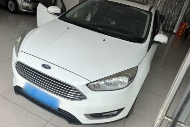 Used Ford Focus 2017 Sedan 1.6L Manual Fashion Edition Smart Drive Version
