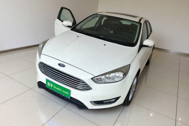 Used Ford Focus 2017 Sedan 1.6L Manual Fashion Edition Smart Drive Version