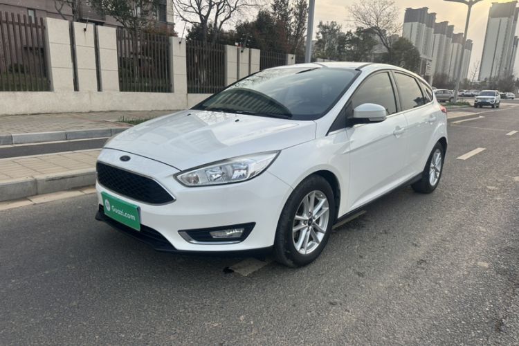 Used Ford Focus 2017 Hatchback EcoBoost 180 Automatic Elite Model Guazi used car, China used car export, Used car for sale, Used  cars, Cheapest cars for sale
