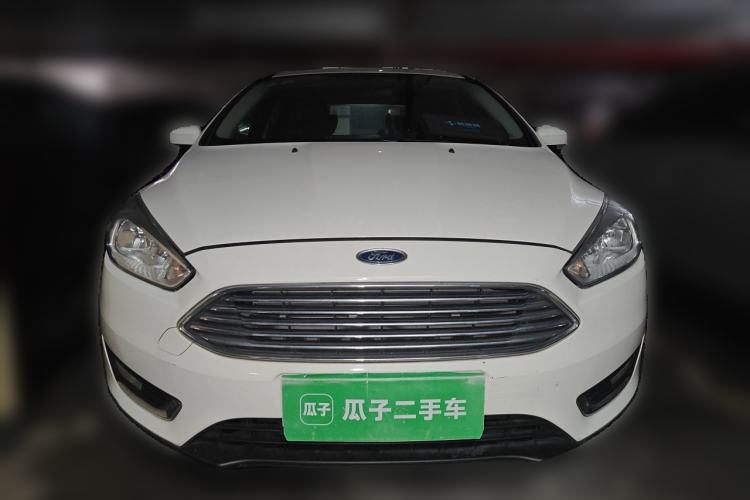 Used Ford Focus 2017 Sedan 1.6L Manual Fashion Edition Smart Drive Version Front