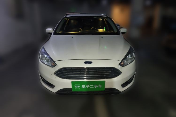 Used Ford Focus 2017 Sedan 1.6L Manual Fashion Edition Smart Drive Version Front
