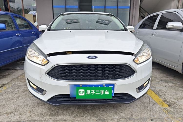 Used Ford Focus 2017 Hatchback EcoBoost 125 Automatic - Ultra-Powerful Style Edition with Smart Drive Features Front