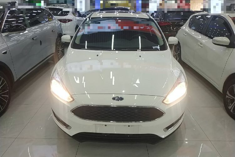 Used Ford Focus 2017 Hatchback 1.6L Automatic Fashion Edition Smart Drive Version Front
