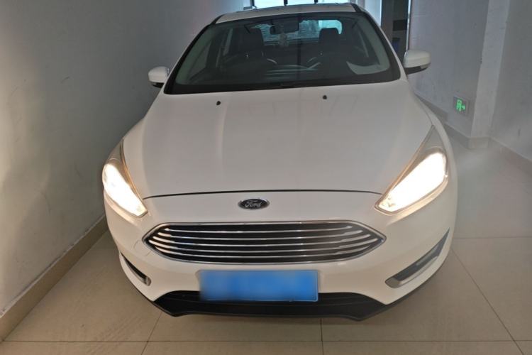 Used Ford Focus 2017 Sedan 1.6L Automatic Fashion Edition Smart Drive Version Front