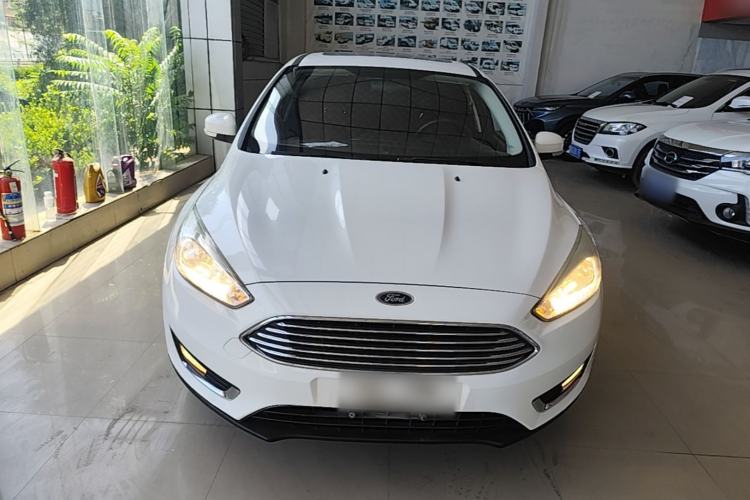 Used Ford Focus 2017 Sedan 1.6L Automatic Fashion Edition Smart Drive Version Front
