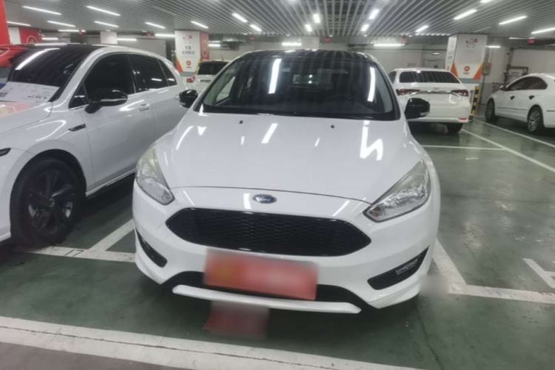 Used Ford Focus 2017 1.5T CTCC White and Black Limited Edition Front