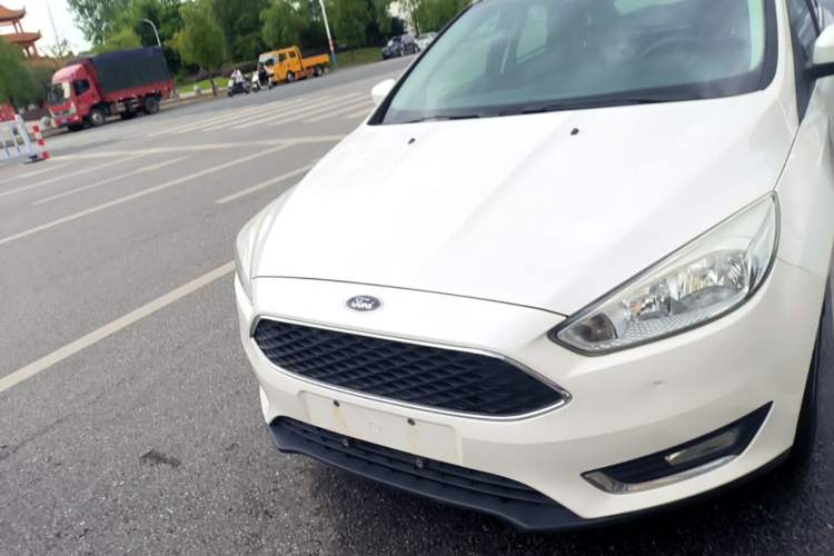 Used Ford Focus 2017 Hatchback 1.6L Automatic Fashion Edition Smart Drive Version Front