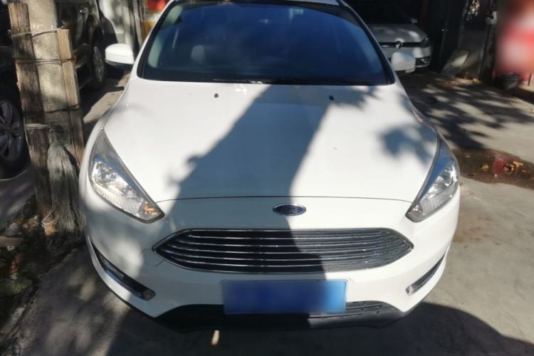 Used Ford Focus 2017 Sedan EcoBoost 125 Automatic Supreme Style SmartDrive Edition Front