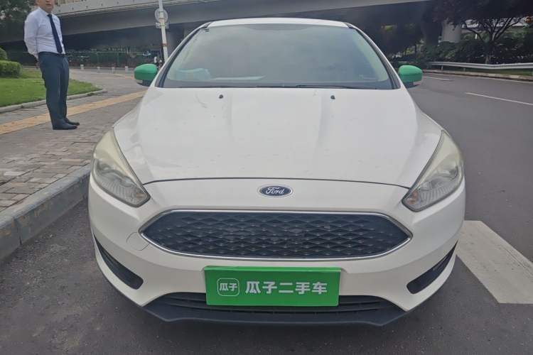 Used Ford Focus 2017 Hatchback 1.6L Manual Comfort Plus SmartDrive Edition Front