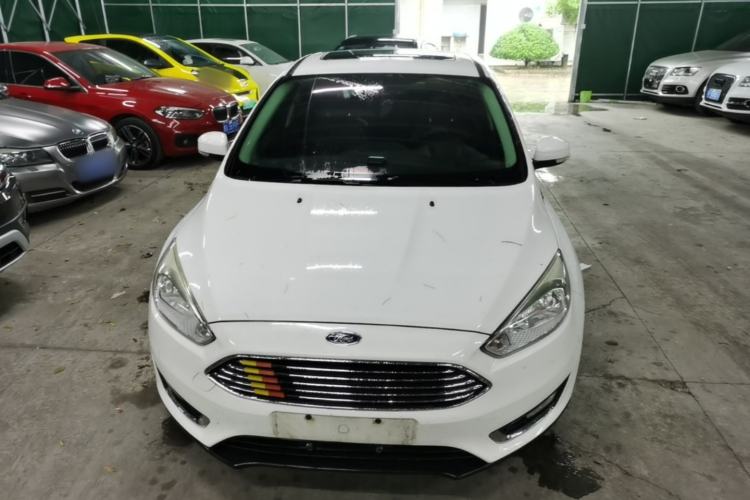 Used Ford Focus 2017 Sedan EcoBoost 125 Automatic Supreme Style SmartDrive Edition Front