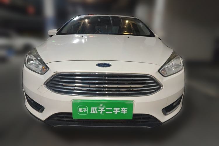 Used Ford Focus 2017 Sedan 1.6L Manual Fashion Edition Smart Drive Version Front