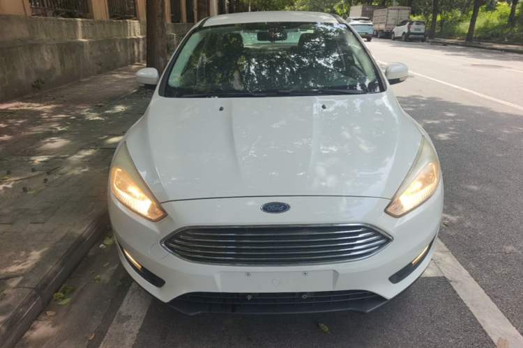Used Ford Focus 2017 Sedan 1.6L Automatic Comfort Plus SmartDrive Edition Front