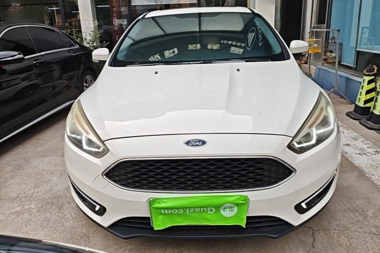 Used Ford Focus 2017 Hatchback EcoBoost 180 Automatic Elite Model Front