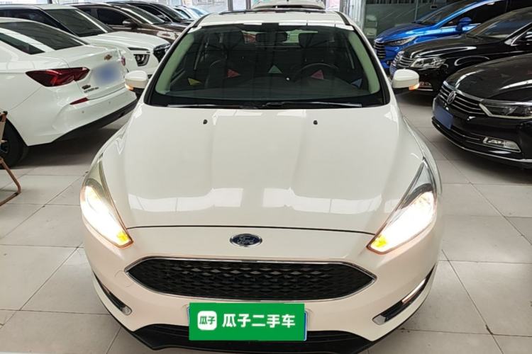 Used Ford Focus 2017 Hatchback 1.6L Manual Fashion Edition SmartDrive Version Front