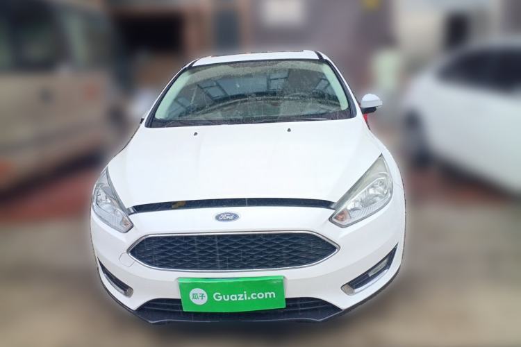 Used Ford Focus 2017 Hatchback EcoBoost 125 Automatic - Ultra-Powerful Style Edition with Smart Drive Features Front