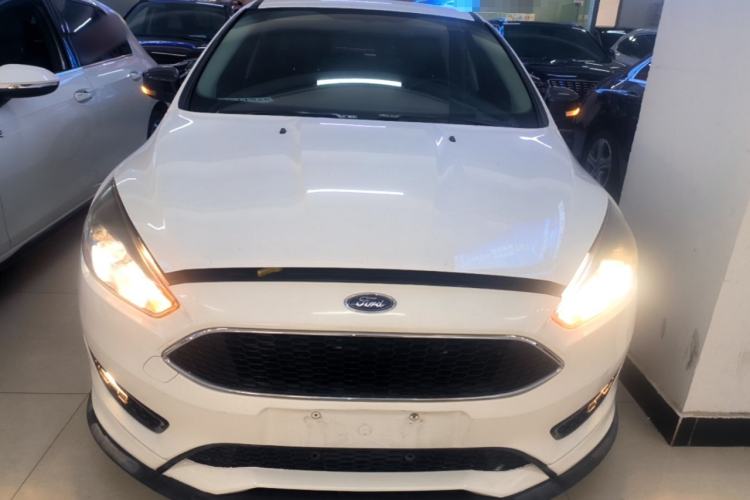 Used Ford Focus 2017 Hatchback 1.6L Automatic Fashion Edition Smart Drive Version Front