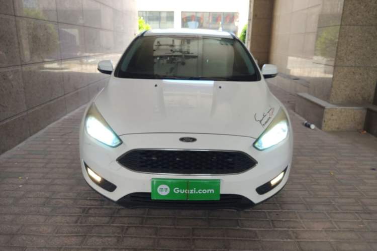 Used Ford Focus 2017 Hatchback 1.6L Automatic Comfort Plus SmartDrive Edition Front