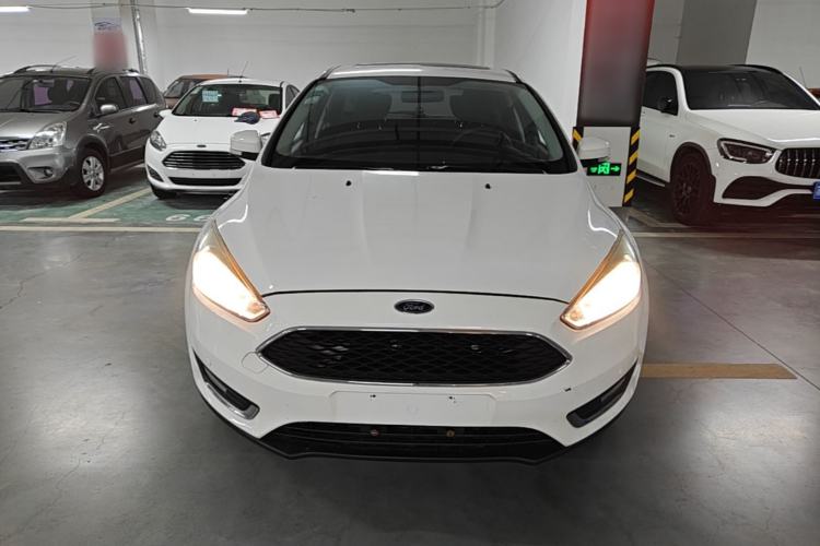 Used Ford Focus 2017 Hatchback 1.6L Automatic Fashion Edition Smart Drive Version Front