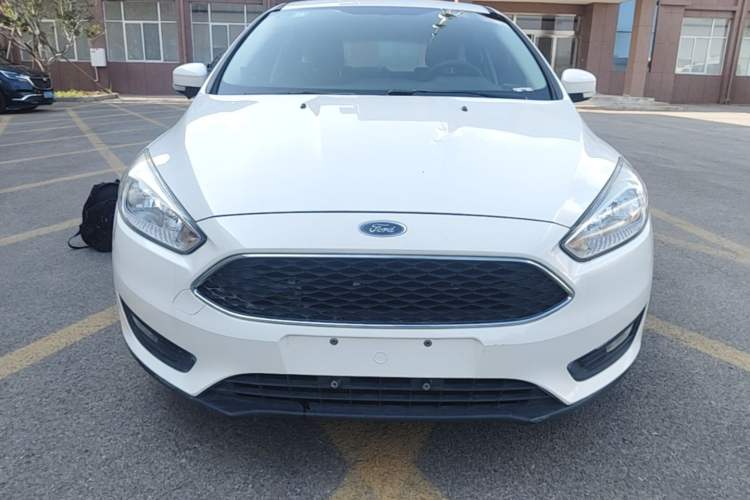Used Ford Focus 2017 Hatchback 1.6L Automatic Comfort Plus SmartDrive Edition Front
