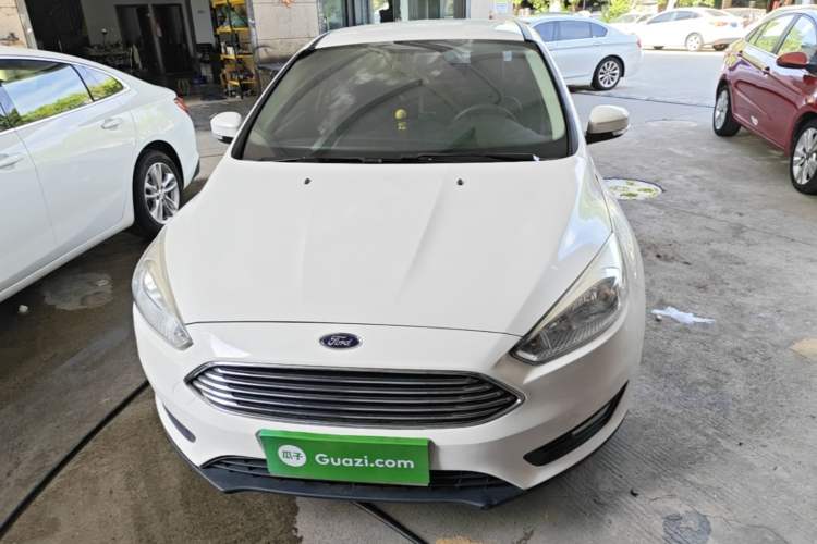 Used Ford Focus 2017 Sedan 1.6L Automatic Comfort Plus SmartDrive Edition Front