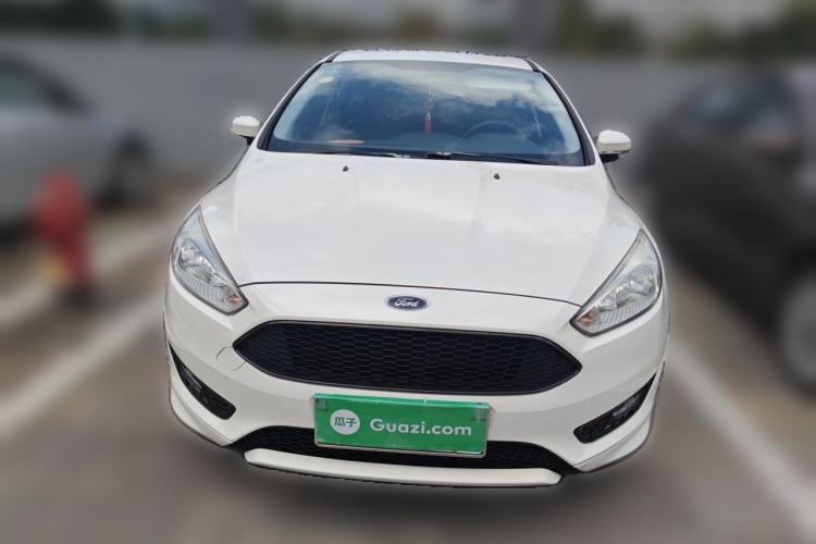 Used Ford Focus 2017 Hatchback EcoBoost 125 Automatic - Ultra-Powerful Style Edition with Smart Drive Features Front