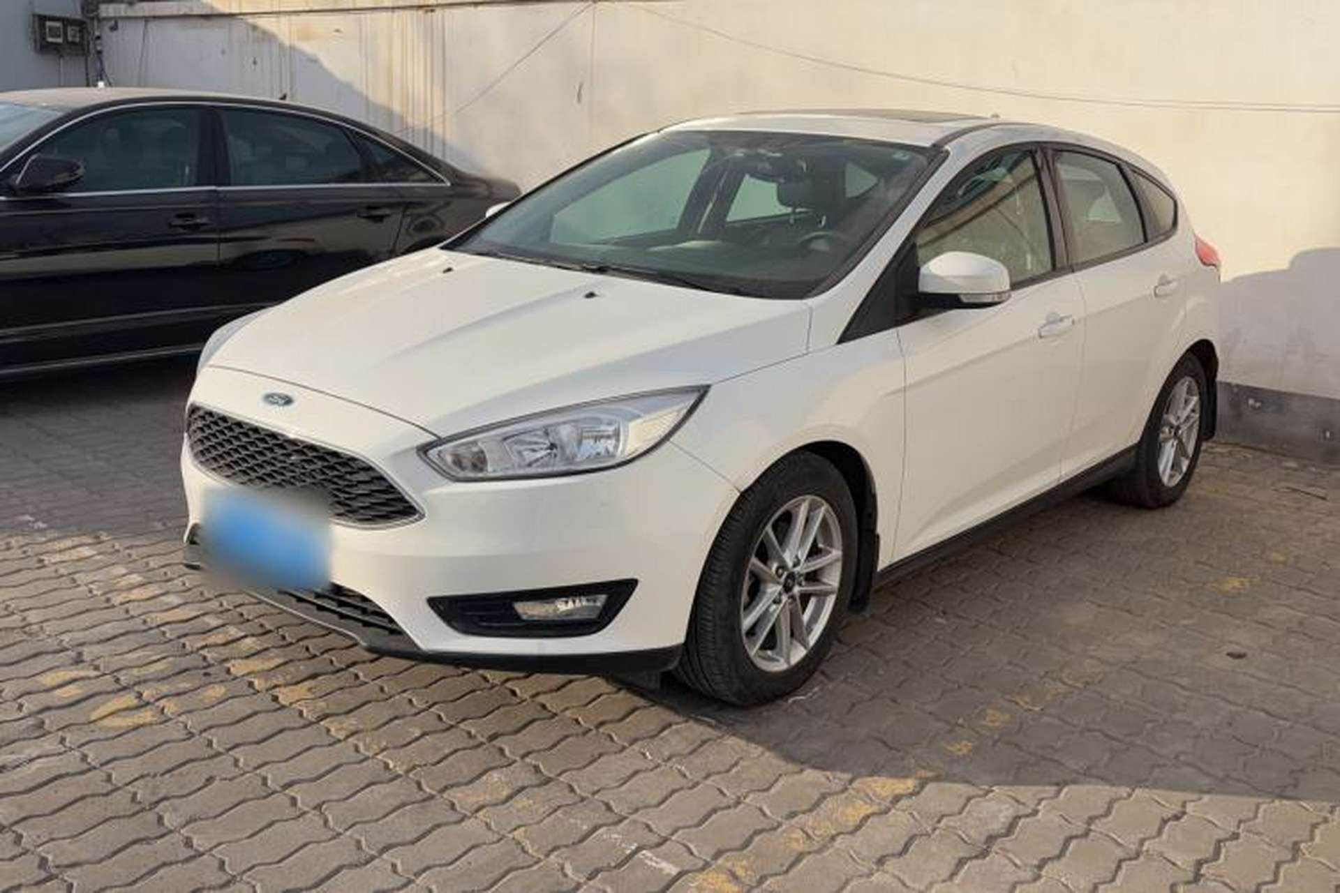 Used Ford Focus 2017 Hatchback 1.6L Automatic Fashion Edition Smart Drive Version Front Left 45 Deg