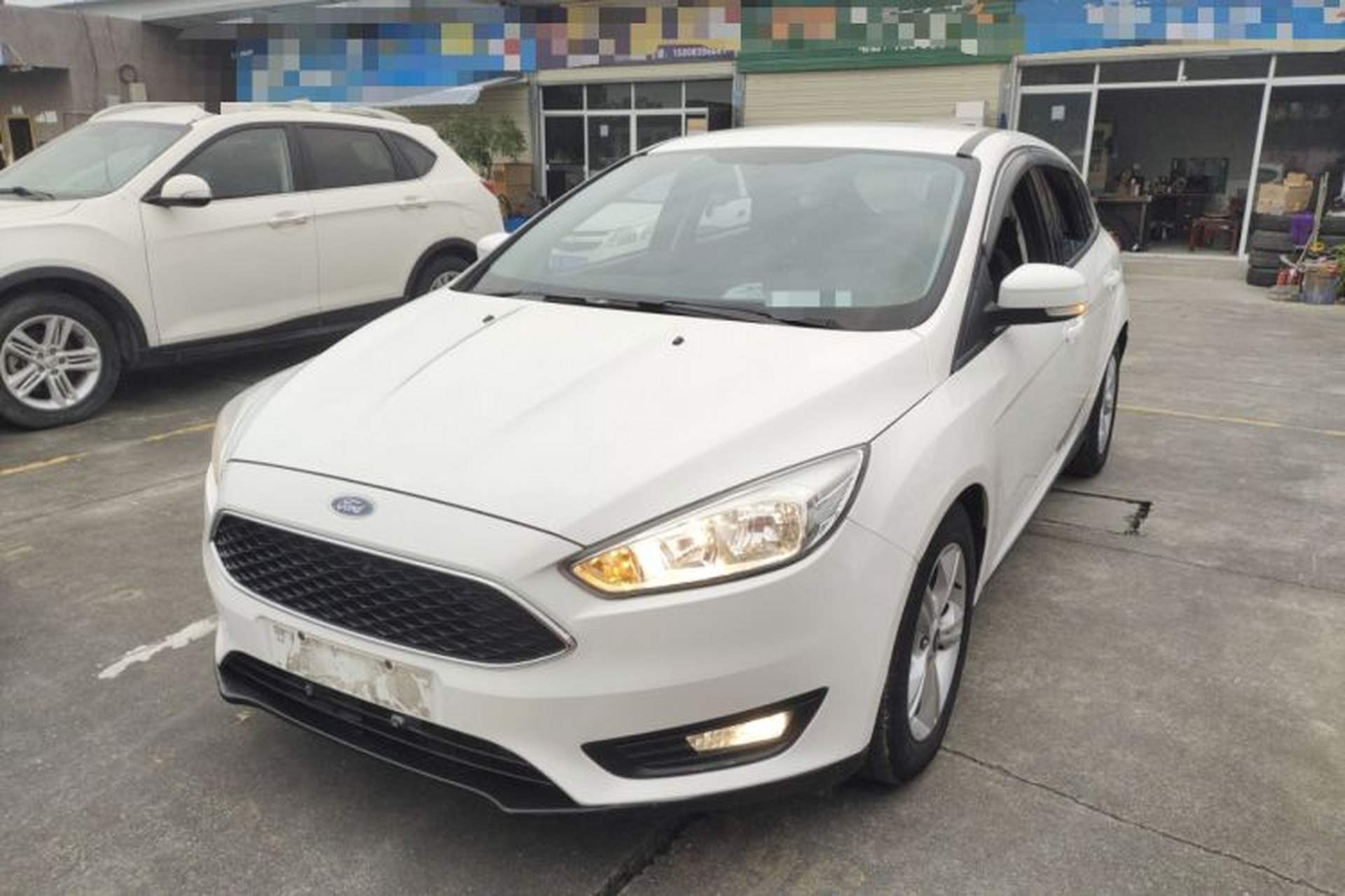 Used Ford Focus 2017 Hatchback 1.6L Automatic Comfort Plus SmartDrive Edition Front Left 45 Deg