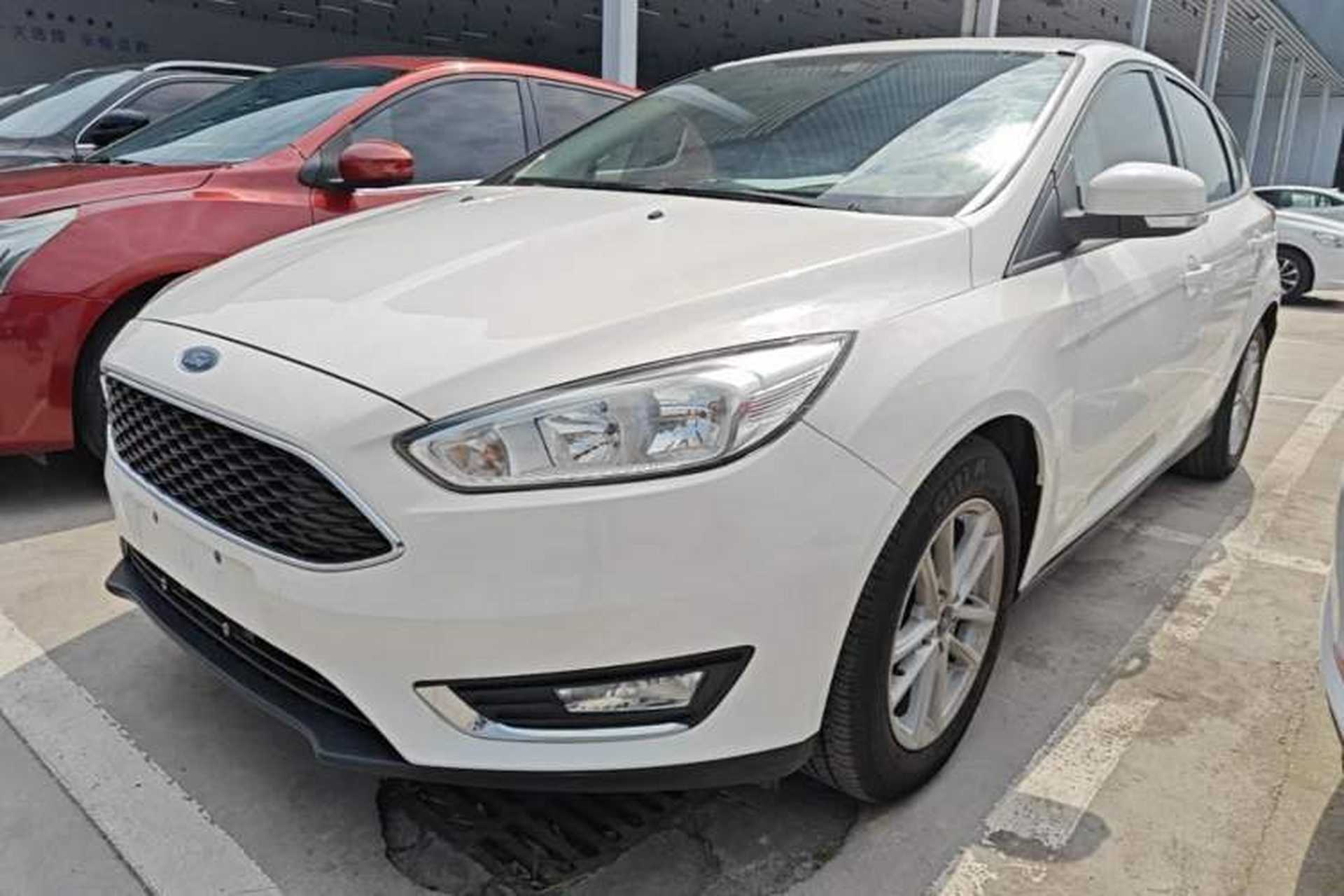 Used Ford Focus 2017 Hatchback 1.6L Automatic Fashion Edition Smart Drive Version Front Left 45 Deg