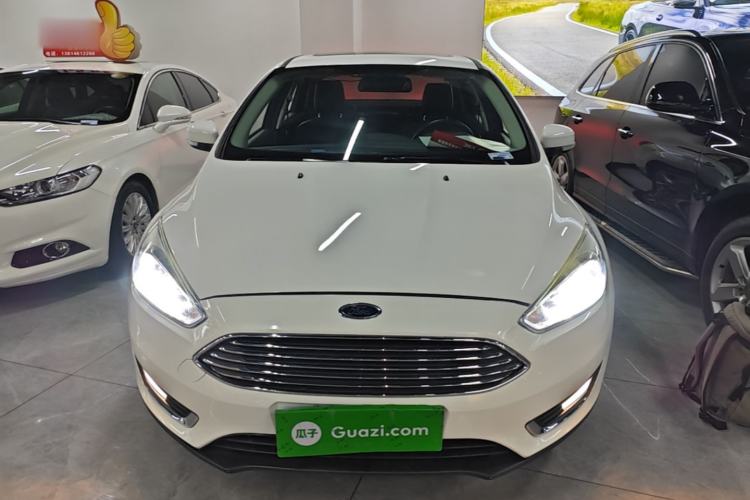 Used Ford Focus 2017 Sedan 1.6L Automatic Fashion Edition Smart Drive Version Front