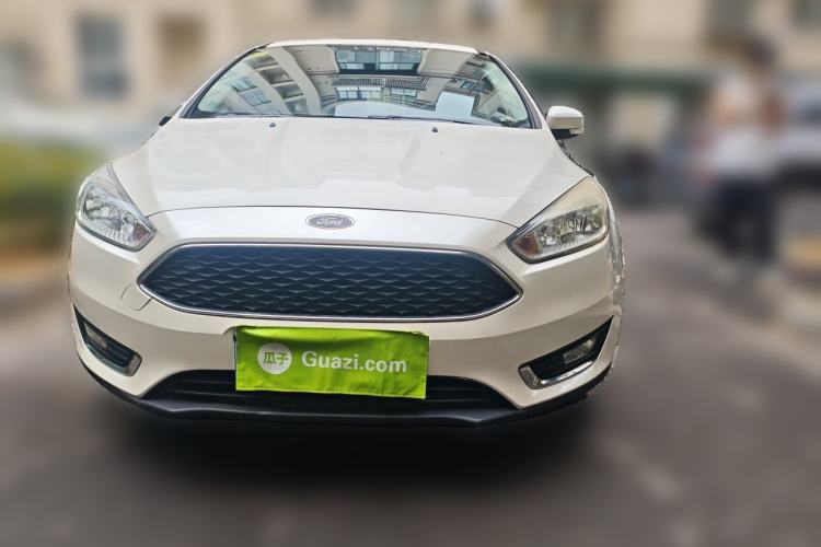 Used Ford Focus 2017 Hatchback EcoBoost 125 Automatic - Ultra-Powerful Style Edition with Smart Drive Features Front