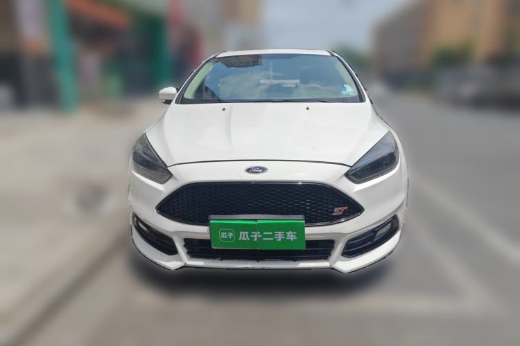 Used Ford Focus 2017 Hatchback EcoBoost 180 Automatic Elite Model Front