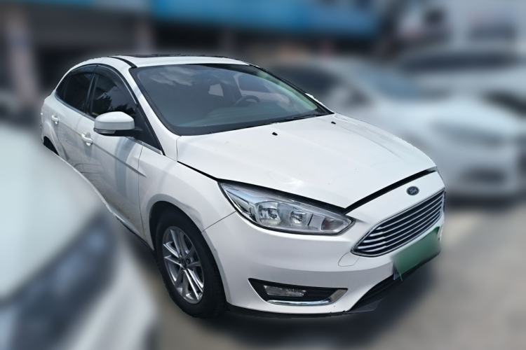 Used Ford Focus 2017 Sedan EcoBoost 180 Automatic Elite Model Front Right 45 Deg