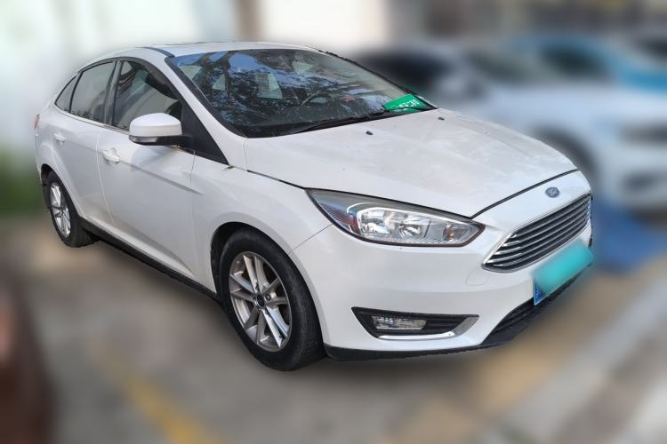 Used Ford Focus 2017 Sedan 1.6L Automatic Fashion Edition Smart Drive Version Front Right 45 Deg