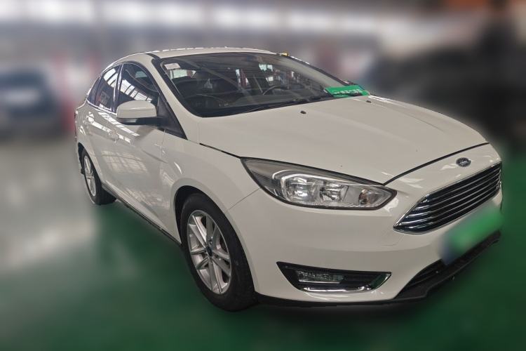Used Ford Focus 2017 Sedan 1.6L Automatic Fashion Edition Smart Drive Version Front Right 45 Deg
