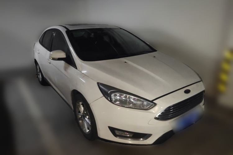 Used Ford Focus 2017 Sedan 1.6L Automatic Fashion Edition Smart Drive Version Front Right 45 Deg