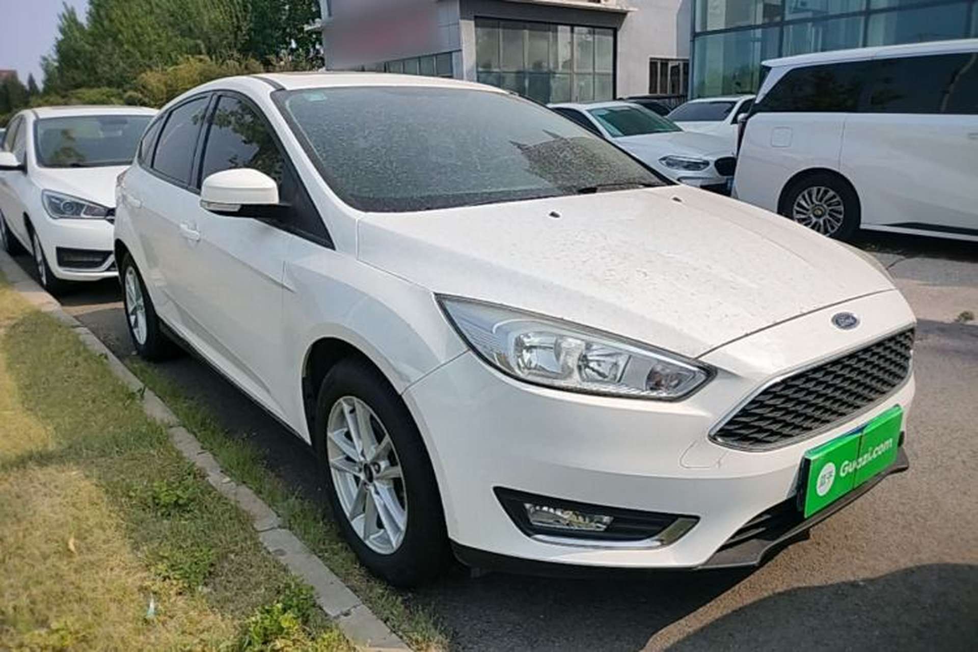 Used Ford Focus 2017 Hatchback 1.6L Automatic Fashion Edition Smart Drive Version Front Right 45 Deg