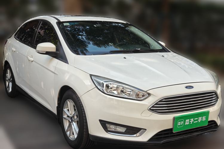 Used Ford Focus 2017 Sedan 1.6L Automatic Fashion Edition Smart Drive Version Front Right 45 Deg
